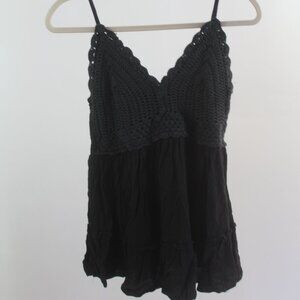 Women's Y2K Black Top Size Medium